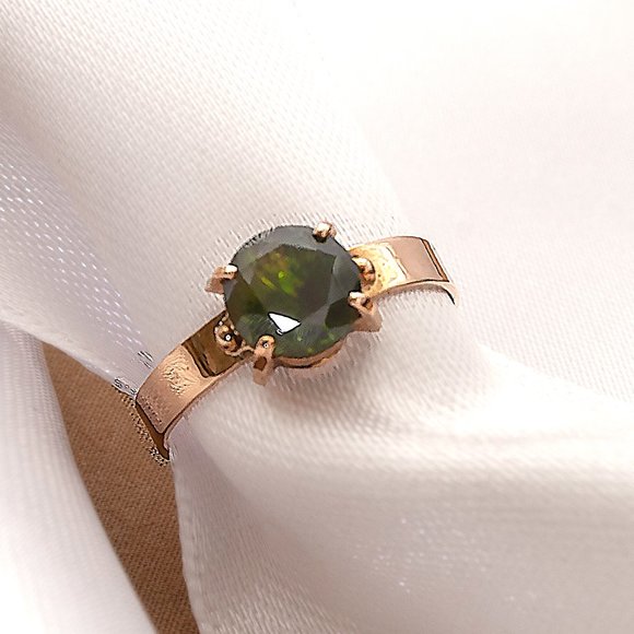 Rare Vintage Demantoid Garnet 14K Gold Ring, 1.74 cts, Size 6, Appraisal $4200 - Picture 7 of 9